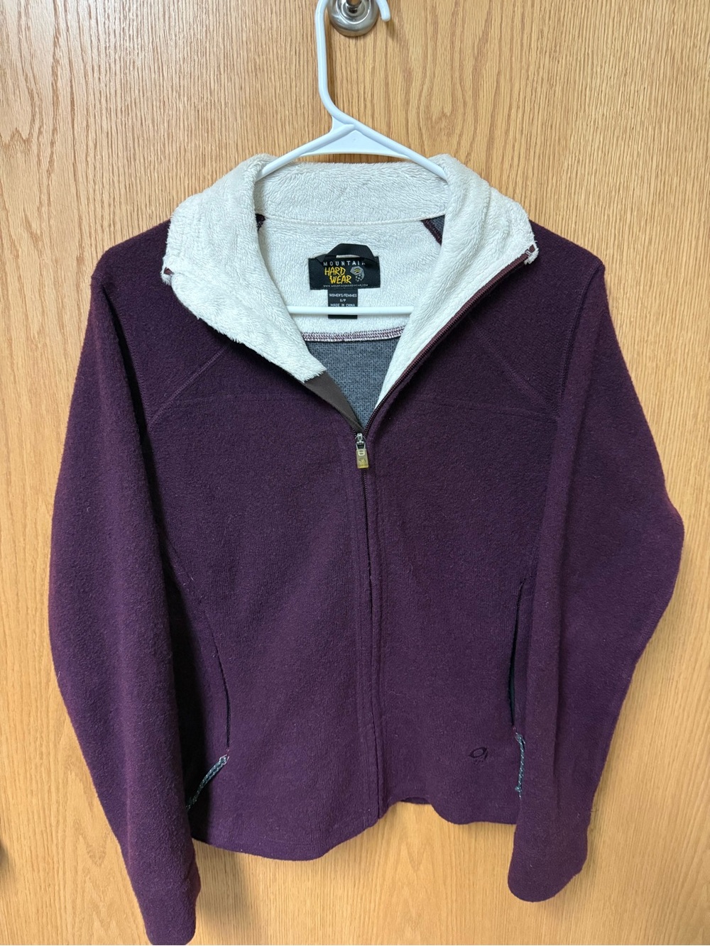 Mountain Hardwear Women’s small Zip-Up Fleece Jacket
